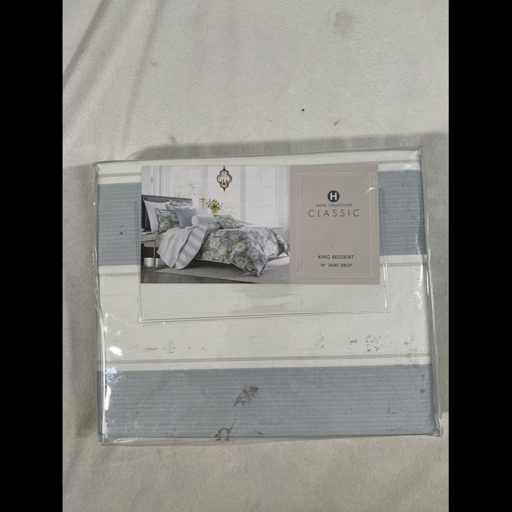 NIB Hotel Collection Classic Serena Striped‎ King Bedskirt